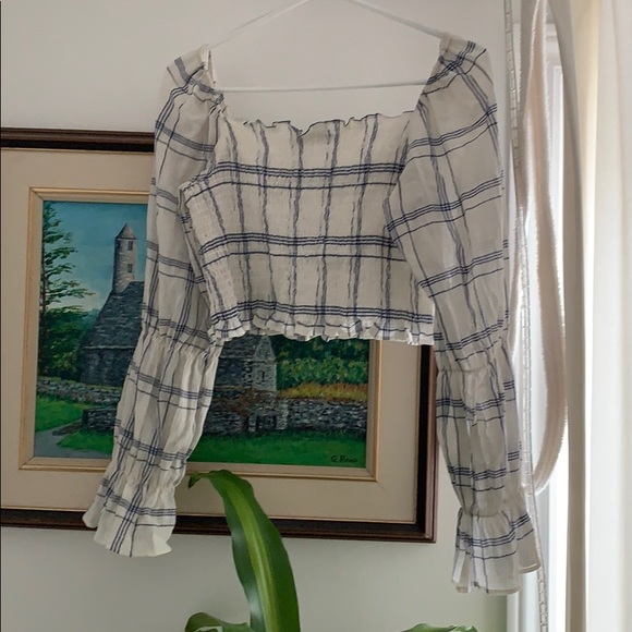 Zara Ruched Cropped Long-Sleeve Gingham Top - Picture 3 of 4